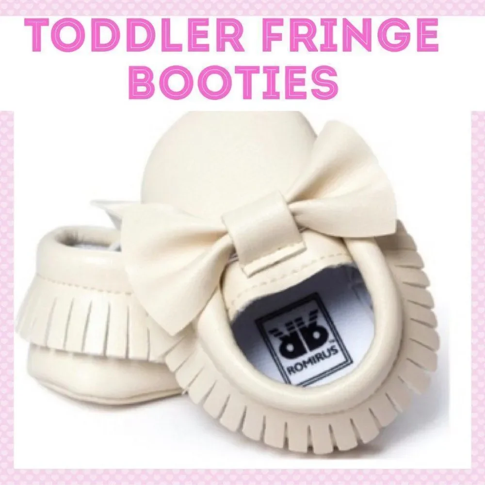🎉HP🎉NWT, Too Cute Infant Moccasins in Ivory - 6-12m